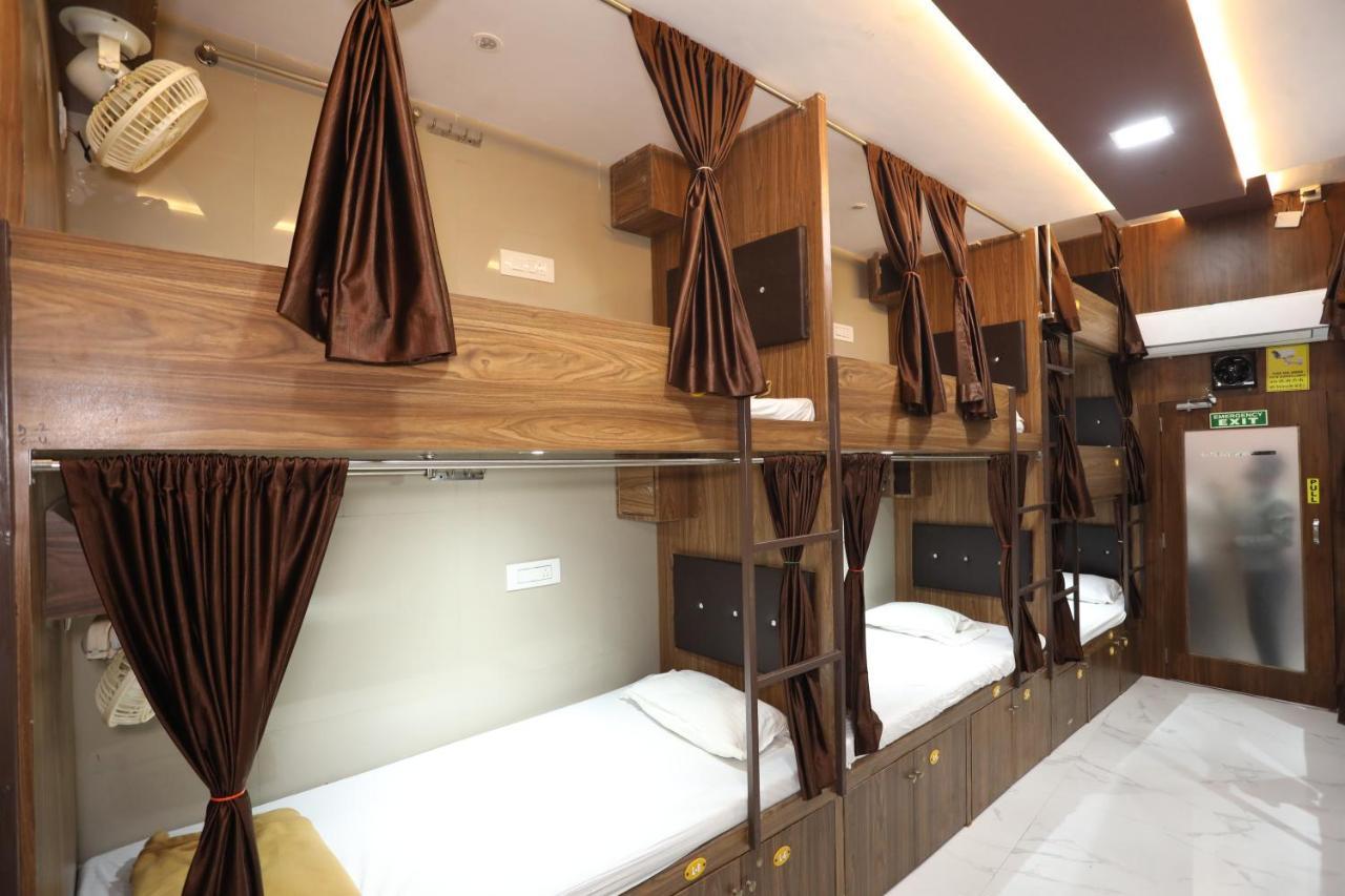 Mango Marol Dormitory Мумбаи Экстерьер фото